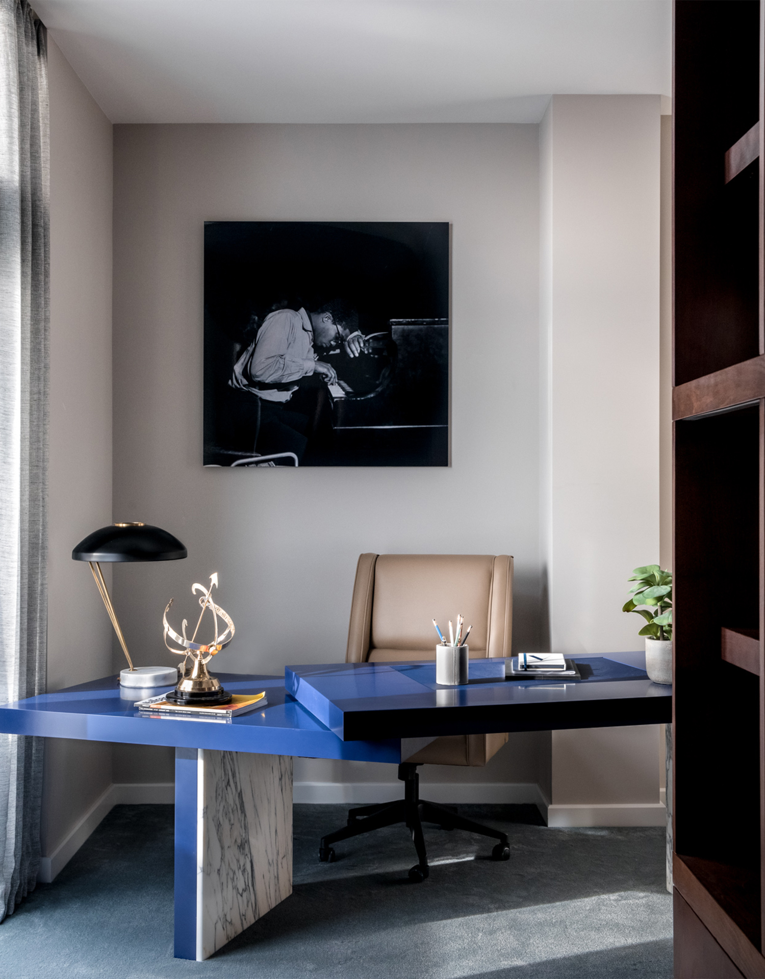 The Atlas Building | Office Desk | Angel O'Donnell