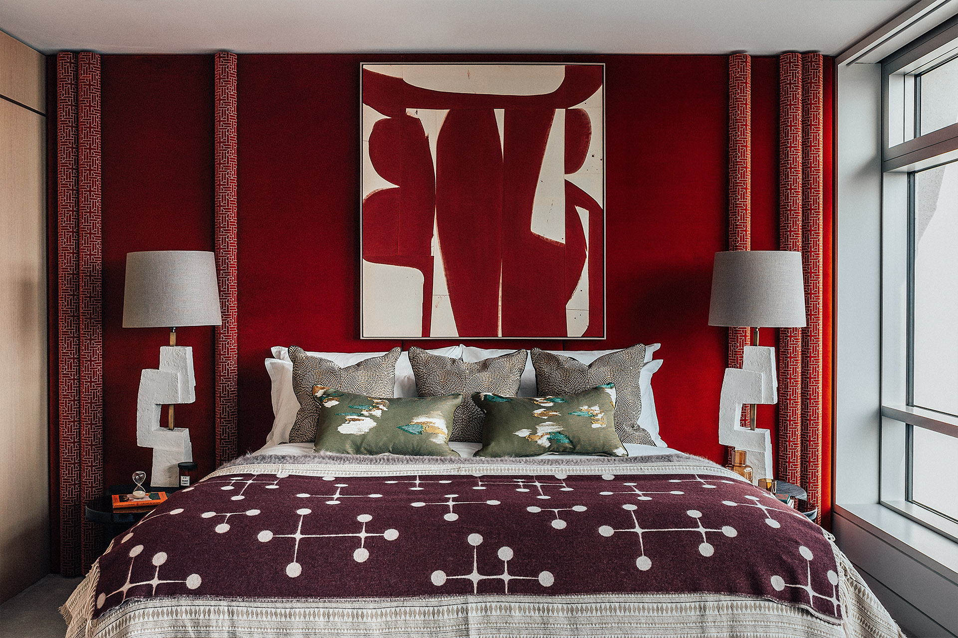 Centre Point | Blood-red backdrop behind principal bed | Angel O'Donnell | West End