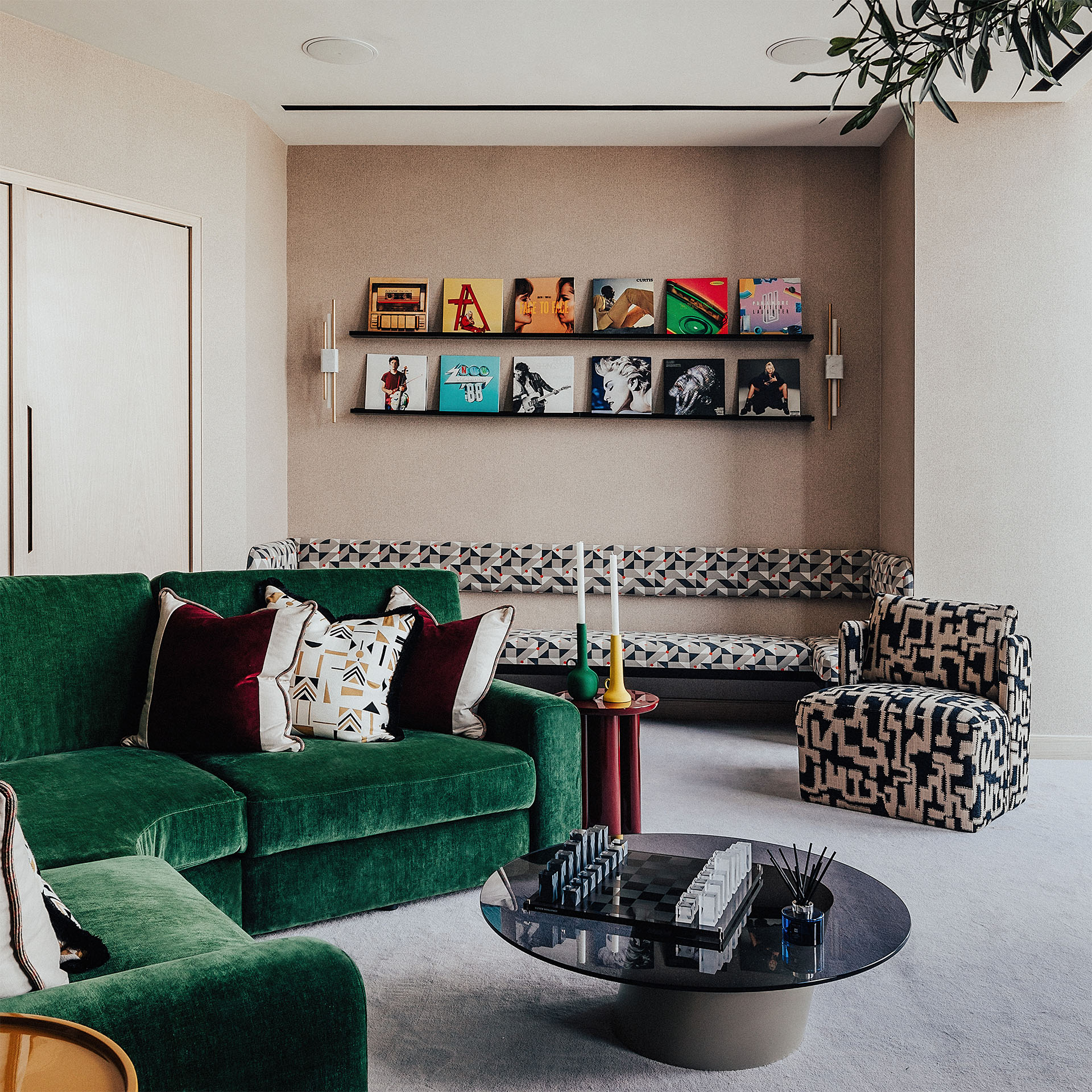 River Park Tower Amenities | Comfortable sofas, and eye-catching patterns in the games room | Angel O'Donnell | Nine Elms