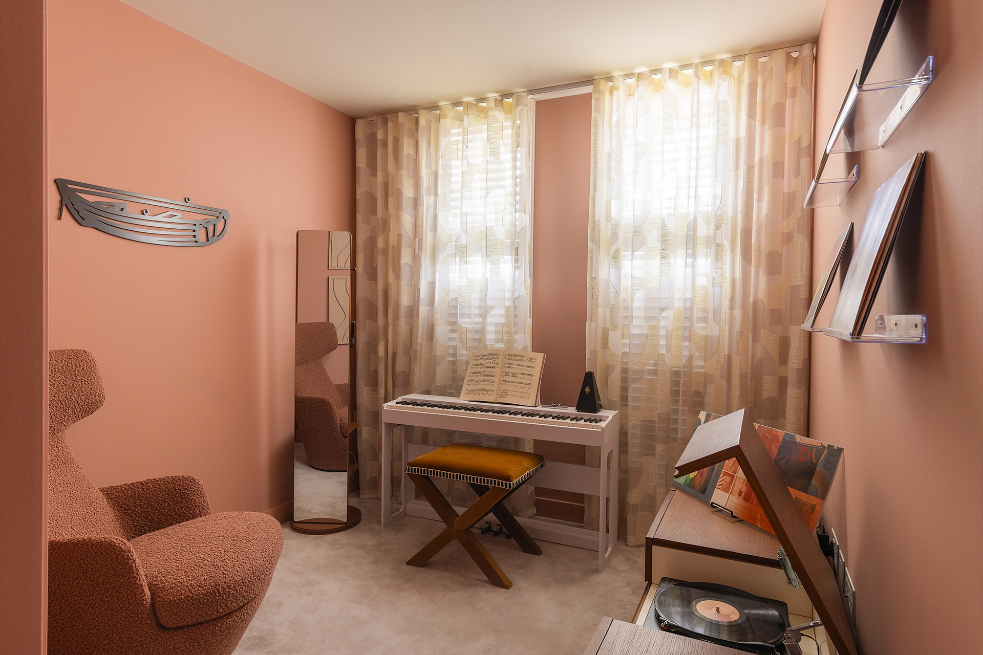 Chelsea Powerhouse | Music room with acoustic panels and a built in record player | Angel O'Donnell | Chelsea