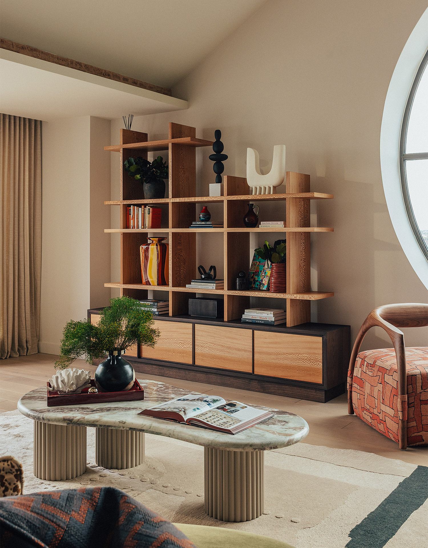 Chelsea Powerhouse | Living space with deep warm colour palette | Angel O'Donnell | Chelsea