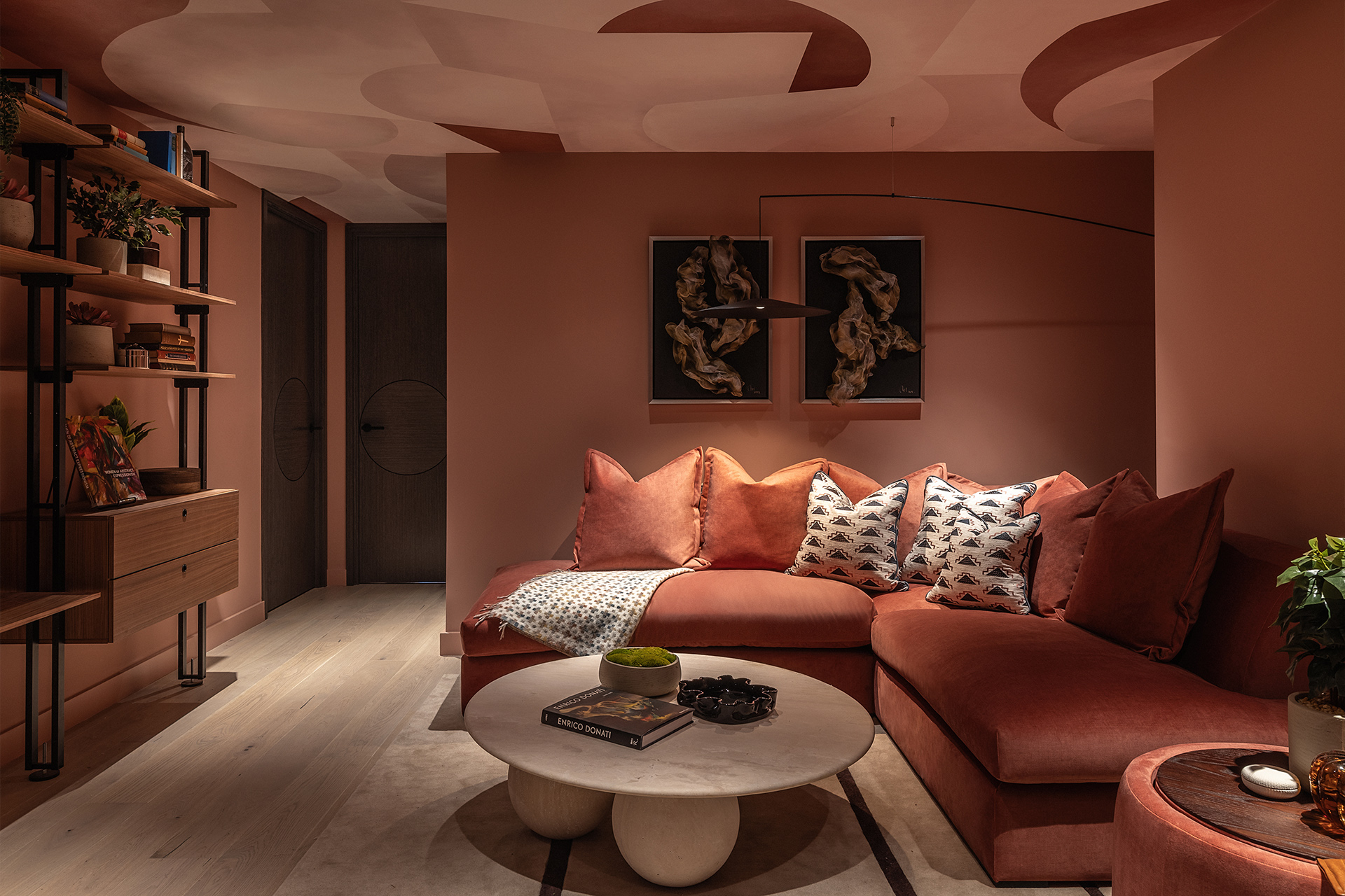 Chelsea Powerhouse | Snug area with warm hues and cosy lighting | Angel O'Donnell | Chelsea